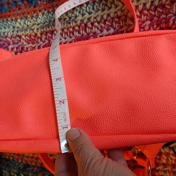 H&M BRIGHT NEON HANDBAG - Picture 10 of 10
